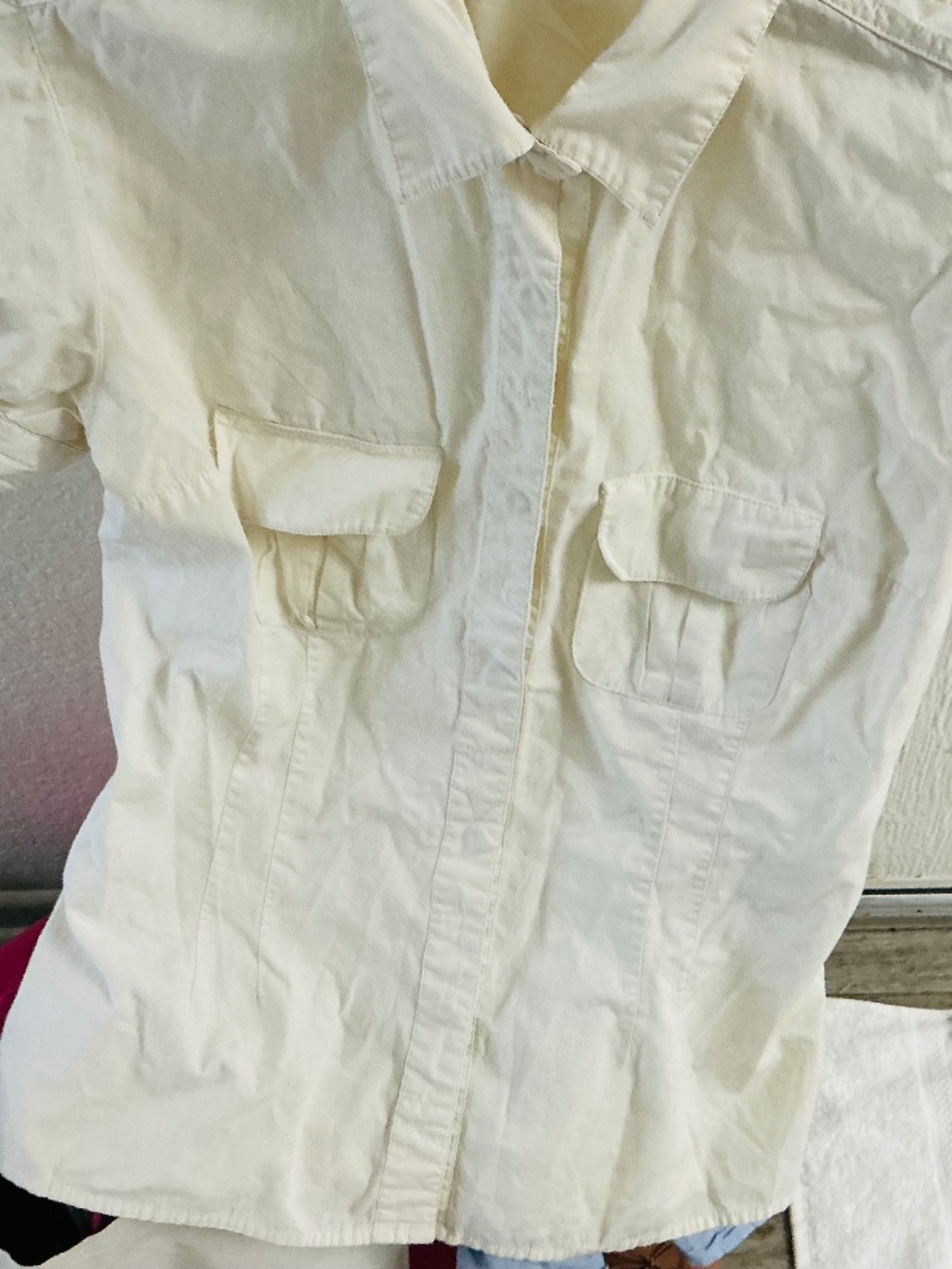 Y2K puffy sleeve shirt white with cargo type pockets snap front 100% cotton